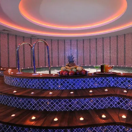 Apartmán Gold Private Pool 3+1 With Free Aquapark Alanya